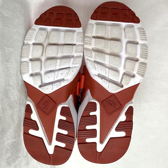 Nike Huarache Habanero  Lace  Up City Sneaker  youth Size 6Y (Women’s size 7.5) - Picture 6 of 14